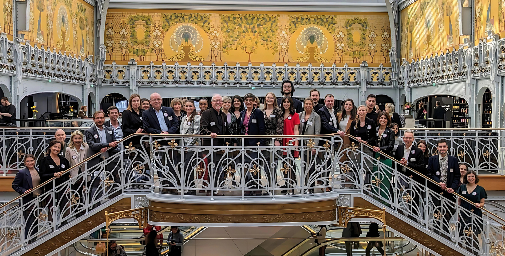 Les partenaires lyonnais et de la région participant à la Lyoncomotive 2024 à La Samaritaine à Paris © Julie Laurent