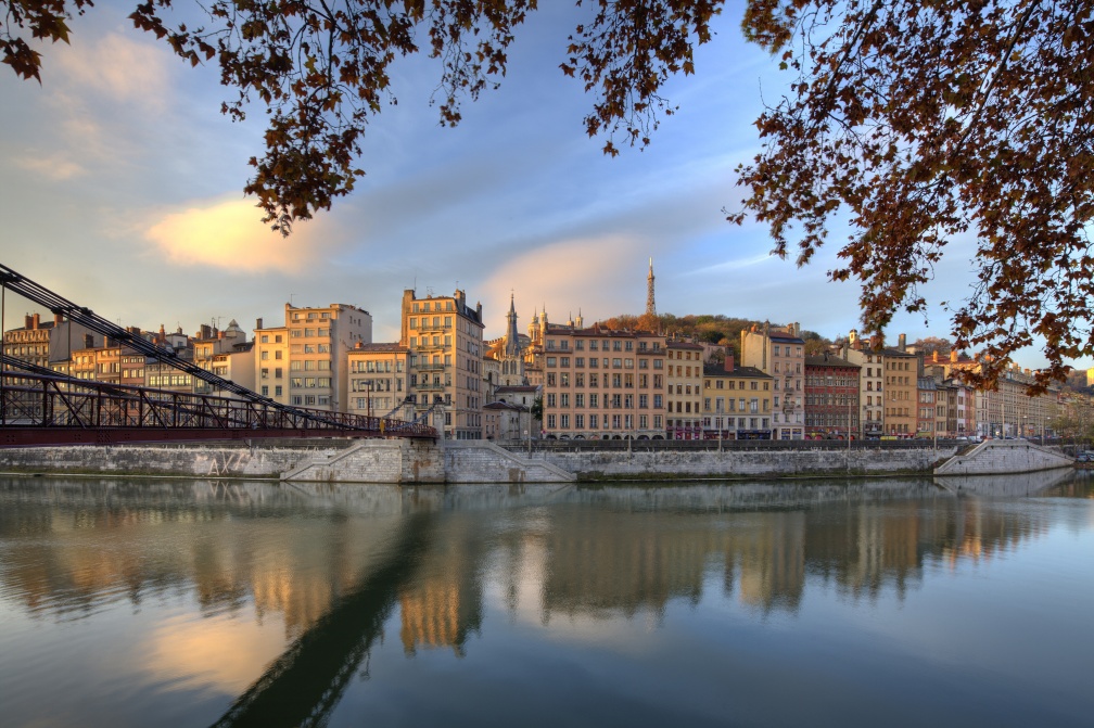 Le Vieux- Lyon et la Passerelle Saint-Vincent - Tristan Deschamps