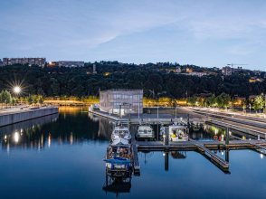 Confluence - la Halte nautique vue de la passerelle © Tarzshoot