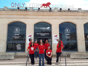 Les 9 Volontaires du Tourisme