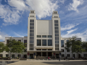 Façade du TNP © Michel Cavalca