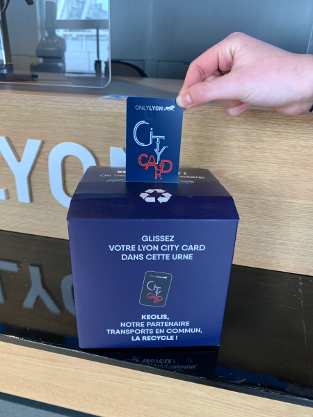 Box de recyclage des Lyon City Cards &copy;Delphine Rodriguez ONLYLYON Tourisme et Congr&egrave;s